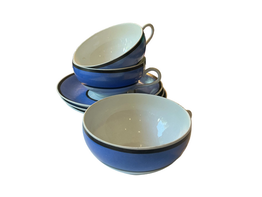 ‘Flying Saucer’ Macau vintage 3 cups & saucers