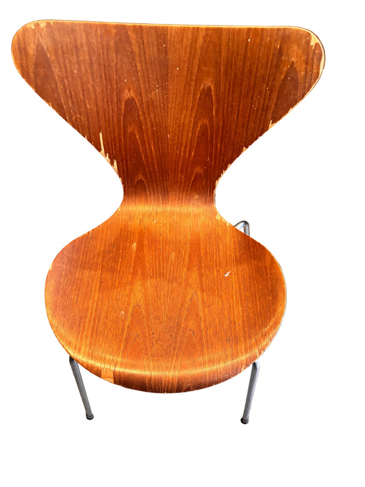 Vintage Arne Jacobsen Chair