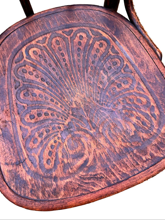 Close up of chair seat detail on Thonet chair