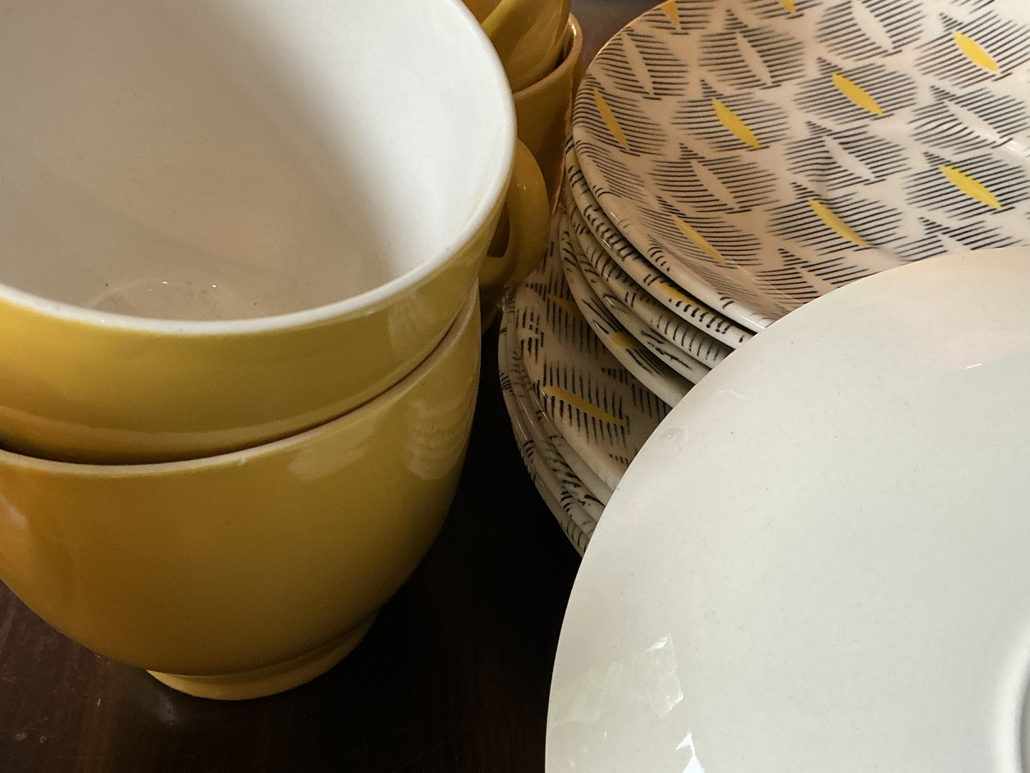 Hedgerow - Mid Century Modern Tea set